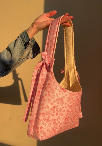 Berry Bow Bag