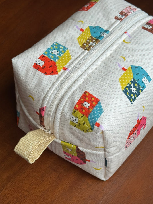 Quilted Boxy Pouch